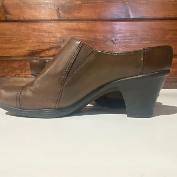Earth Spirit Classics Leather Comfort Slip On Brown Booties Women's Size 7.5 - Picture 10 of 13
